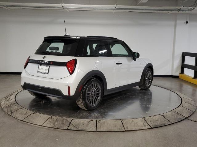 used 2025 MINI Hardtop car, priced at $28,998