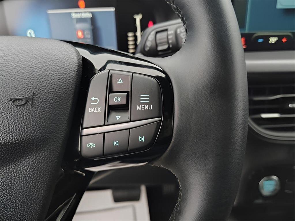 used 2024 Ford Escape car, priced at $25,990