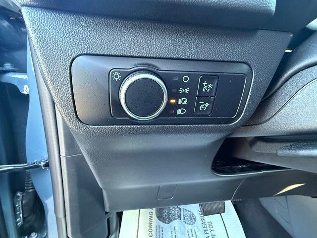 used 2025 Ford Escape car, priced at $22,995