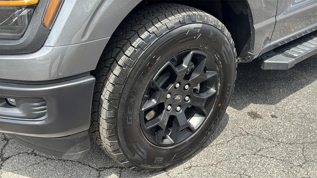 new 2025 Ford F-150 car, priced at $52,814