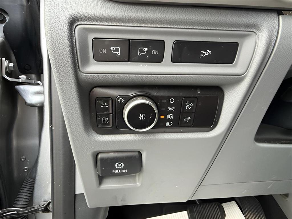 used 2023 Ford F-150 car, priced at $40,995