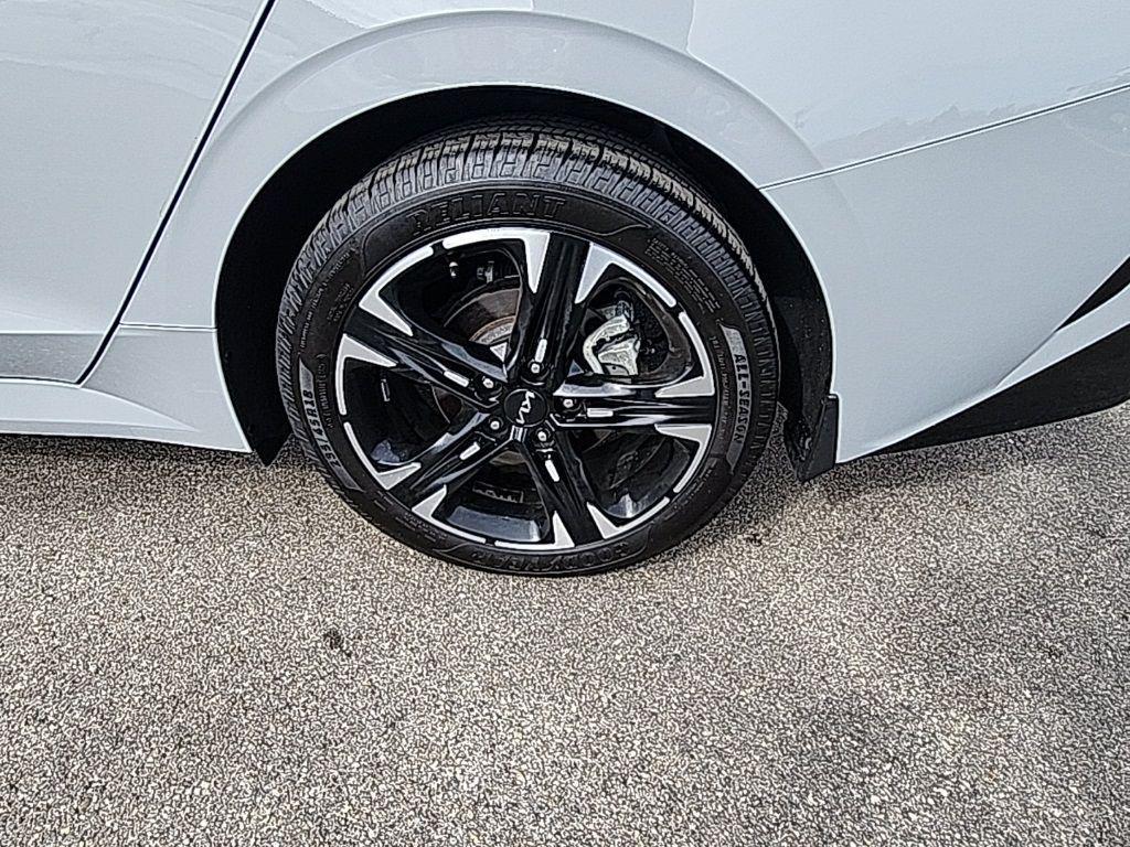 used 2023 Kia K5 car, priced at $23,995