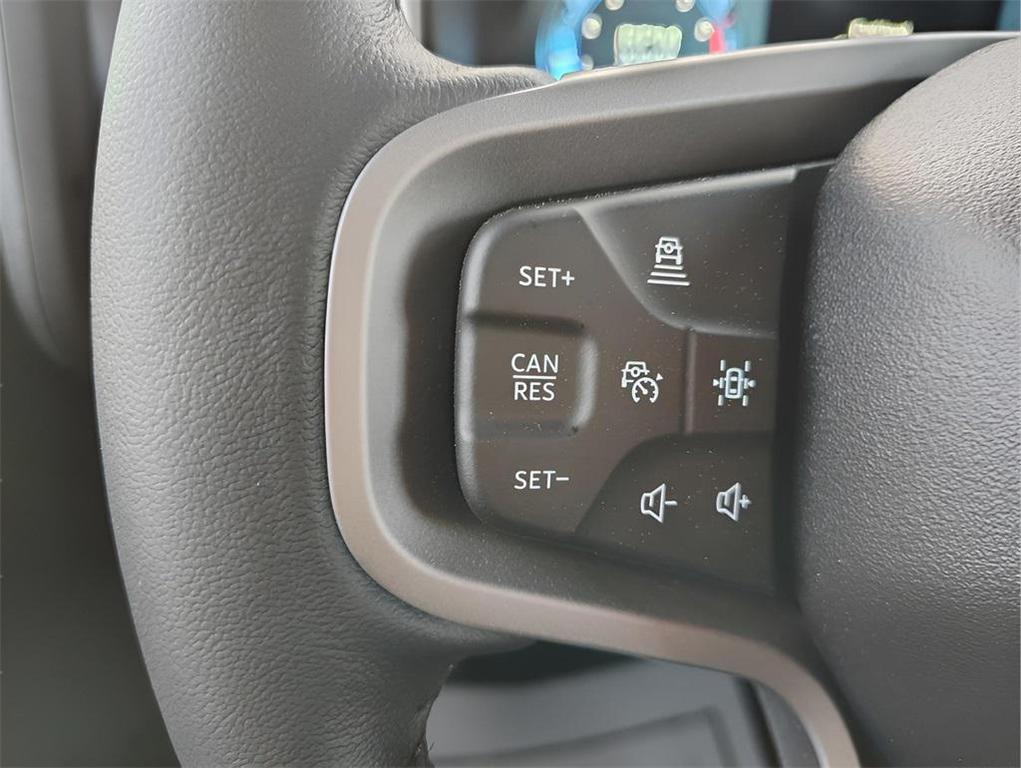 new 2025 Ford Bronco car, priced at $52,389