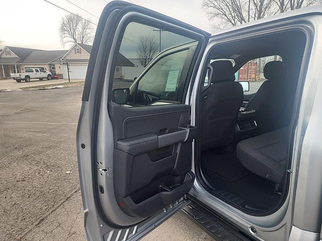 new 2026 Ford F-150 car, priced at $56,385