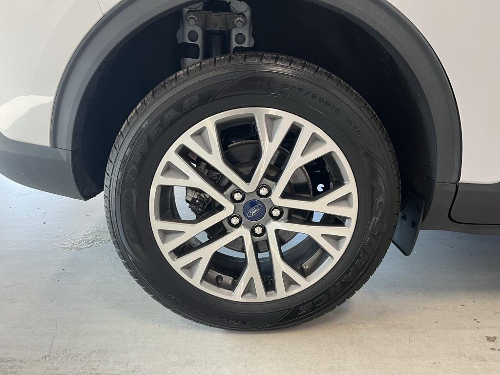 used 2022 Ford Escape car, priced at $17,995