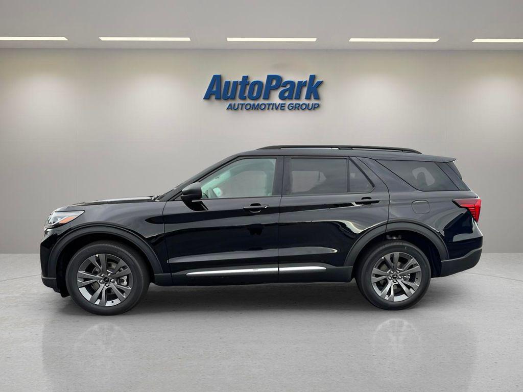 new 2025 Ford Explorer car, priced at $40,254