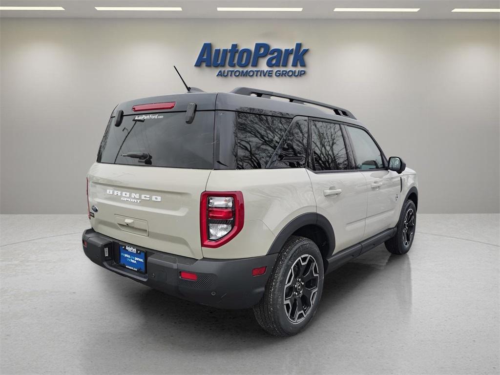 new 2025 Ford Bronco Sport car, priced at $39,677