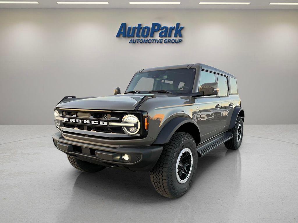 new 2025 Ford Bronco car, priced at $58,392