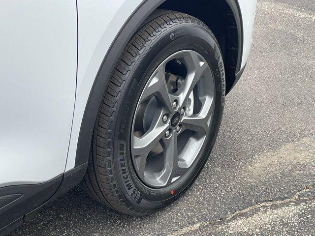 new 2025 Ford Escape car, priced at $29,537