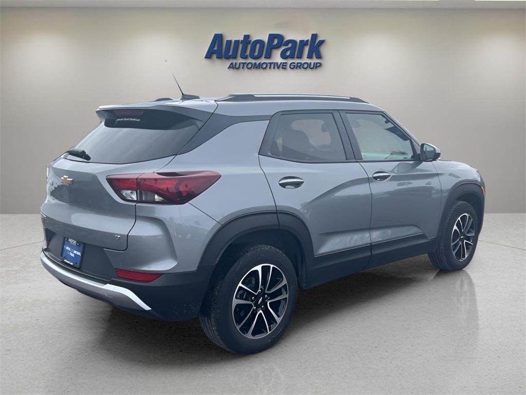 used 2025 Chevrolet TrailBlazer car, priced at $23,995