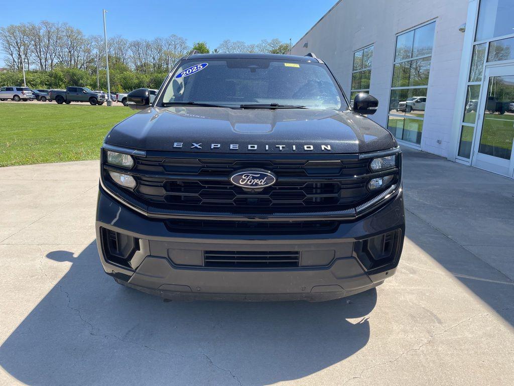 used 2025 Ford Expedition Max car, priced at $57,995