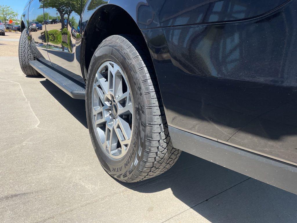used 2025 Ford Expedition Max car, priced at $57,995