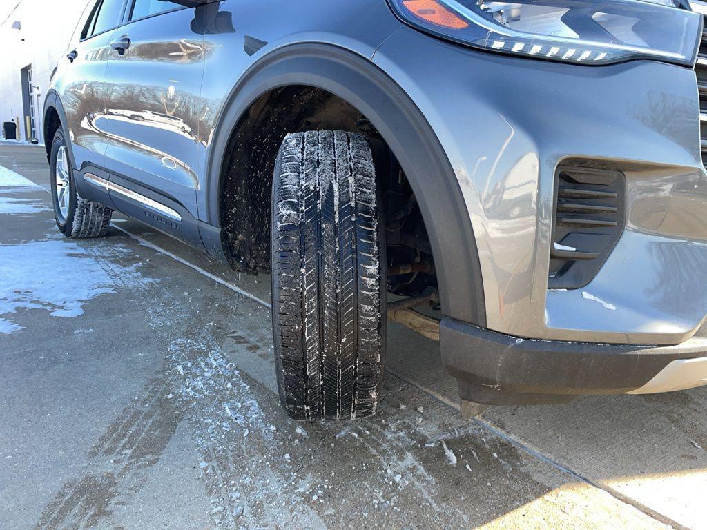 used 2025 Ford Explorer car, priced at $37,000