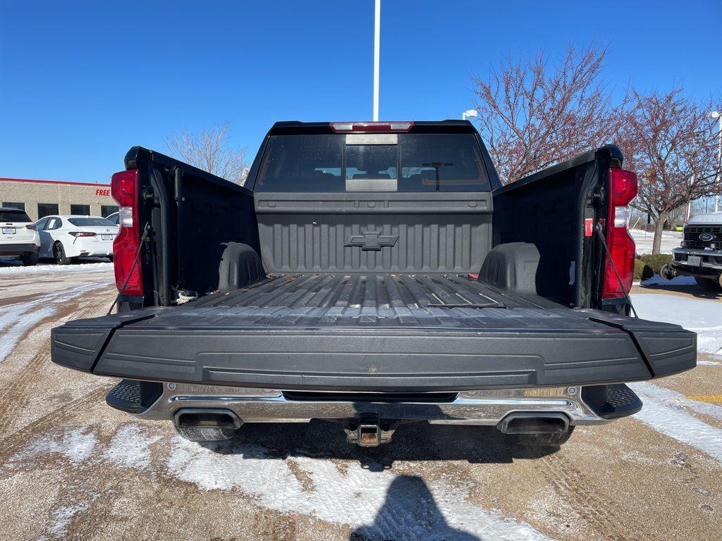 used 2022 Chevrolet Silverado 1500 car, priced at $35,654