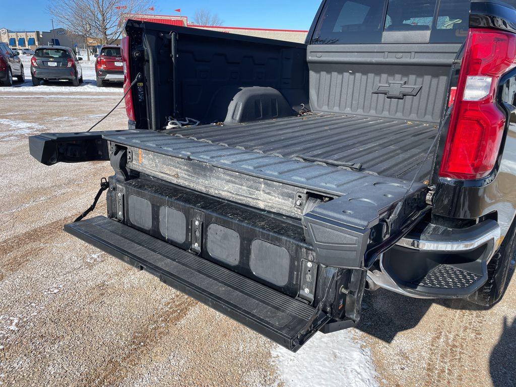 used 2022 Chevrolet Silverado 1500 car, priced at $35,654