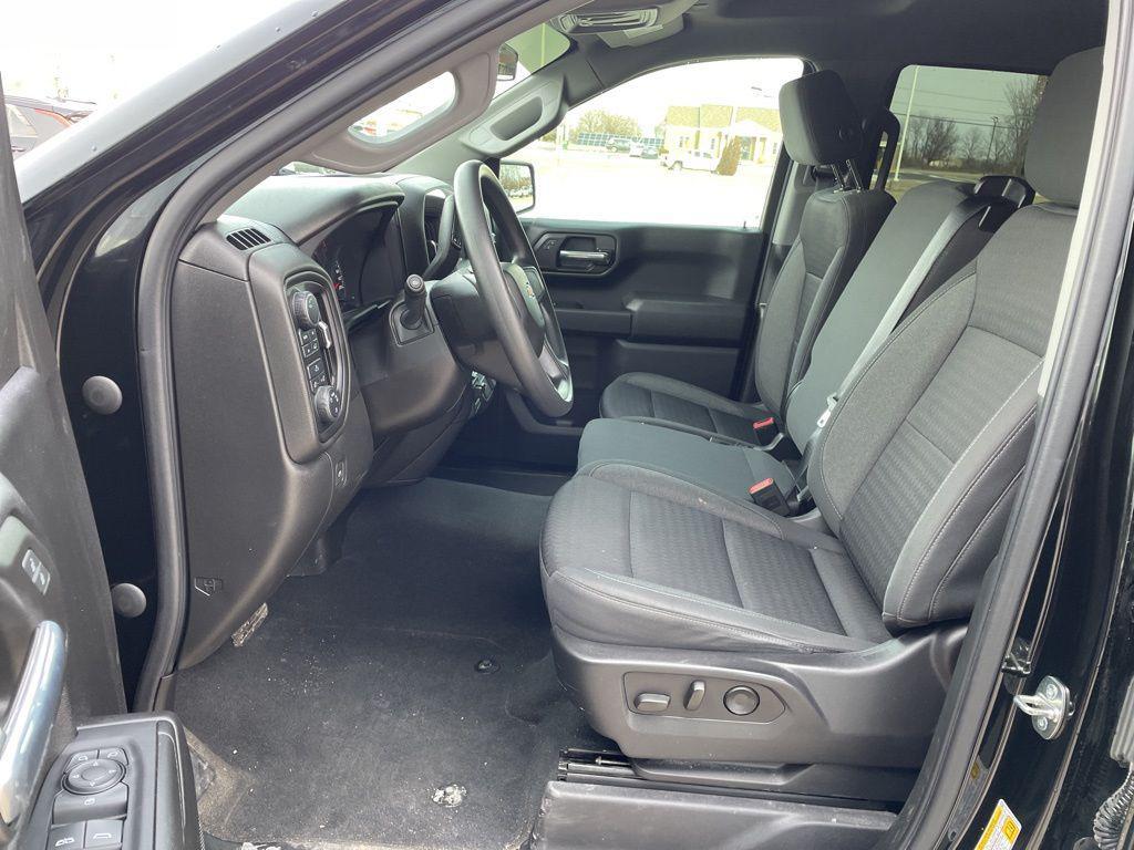 used 2023 Chevrolet Silverado 1500 car, priced at $32,000