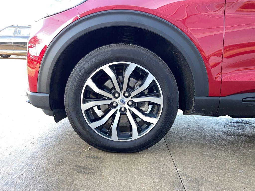 used 2025 Ford Explorer car, priced at $40,748