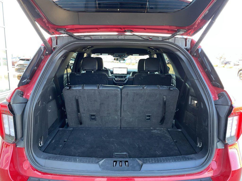 used 2025 Ford Explorer car, priced at $40,748