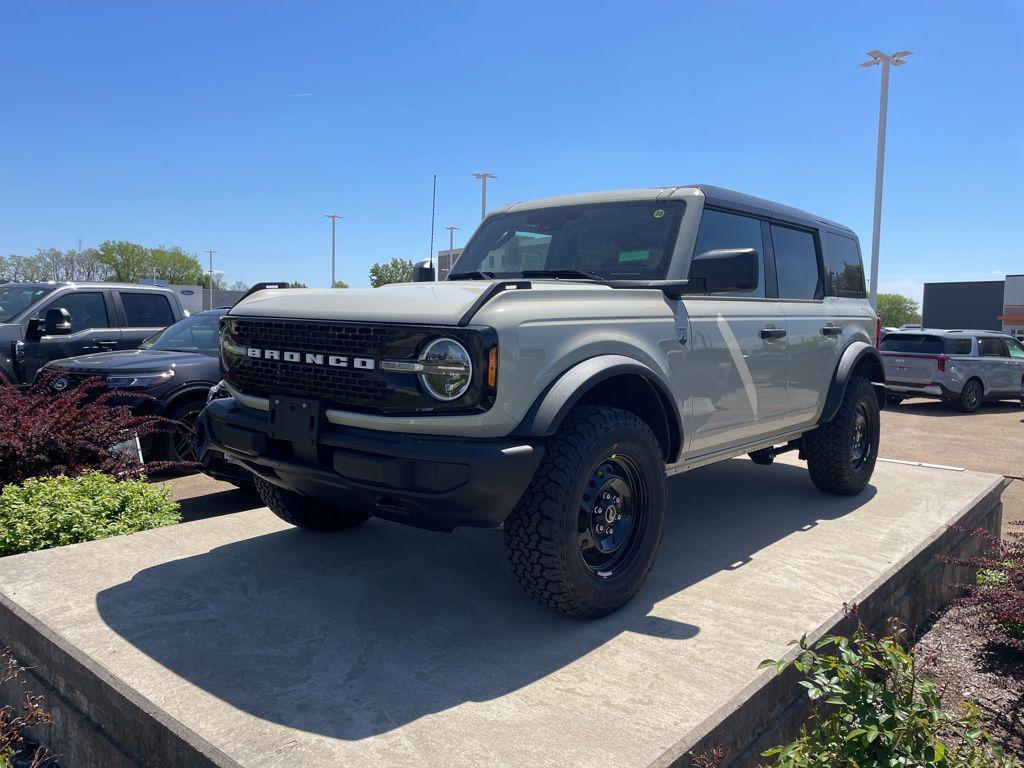 new 2026 Ford Bronco car, priced at $48,415
