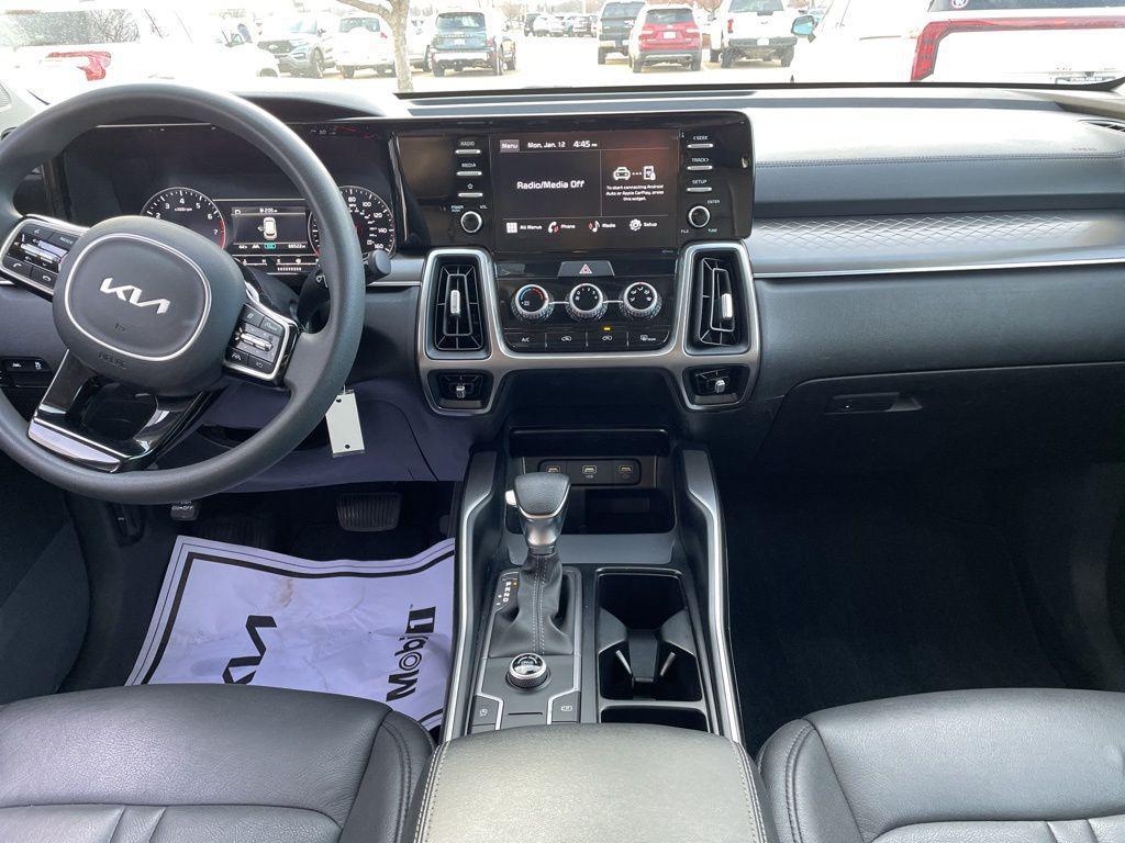 used 2023 Kia Sorento car, priced at $18,834