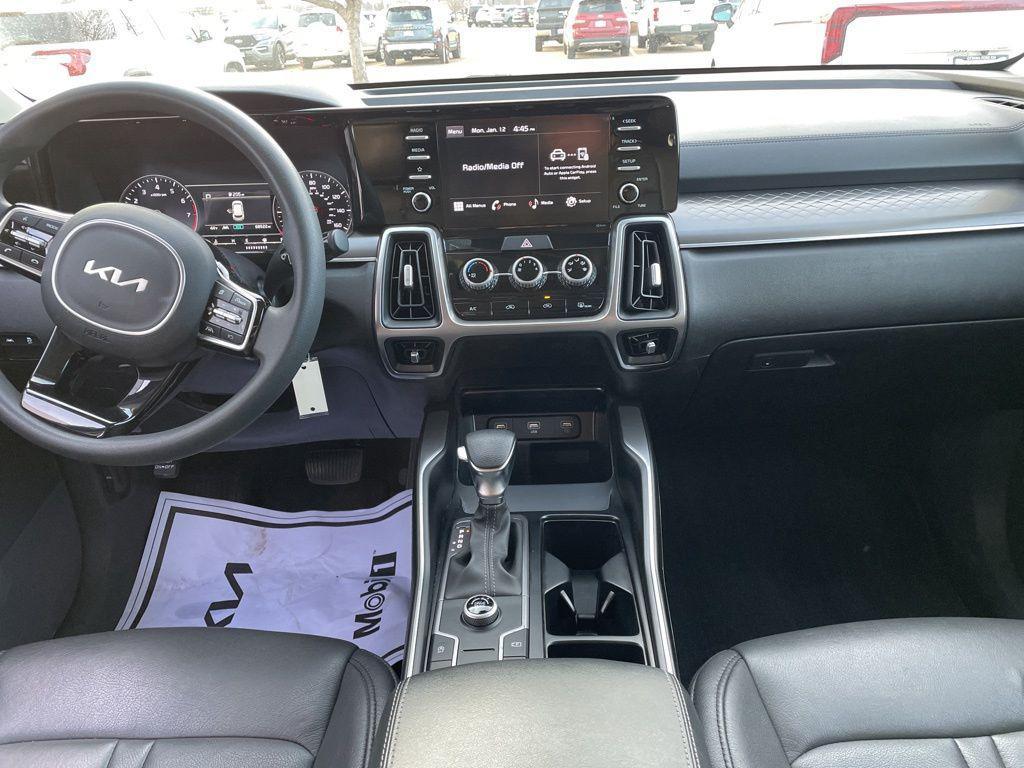 used 2023 Kia Sorento car, priced at $18,834