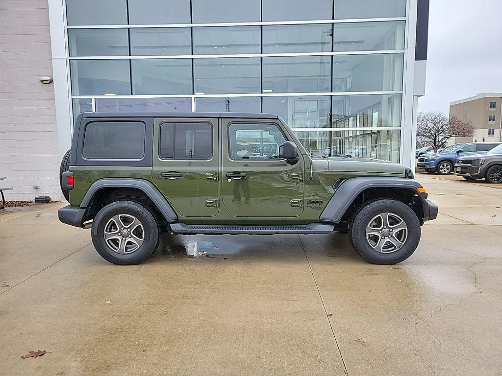 used 2021 Jeep Wrangler Unlimited car, priced at $28,000