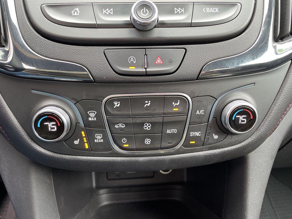 used 2024 Chevrolet Equinox car, priced at $25,444