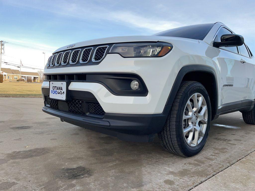 used 2023 Jeep Compass car, priced at $18,222