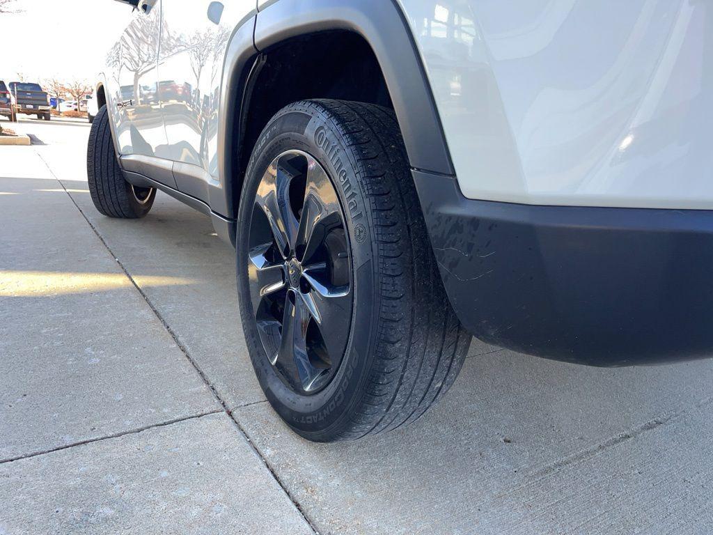 used 2021 Jeep Compass car, priced at $17,456