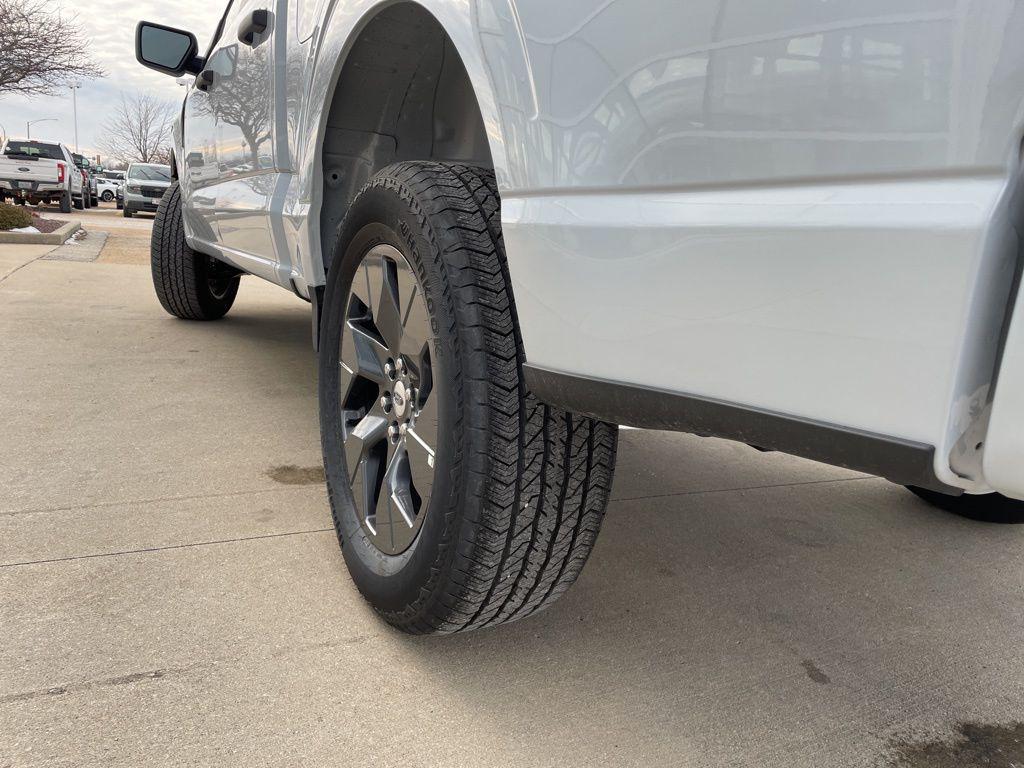 new 2025 Ford F-150 car, priced at $51,116