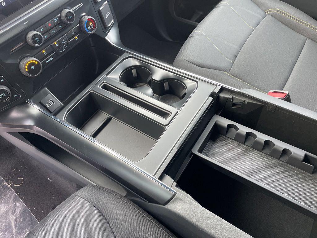 new 2025 Ford F-150 car, priced at $51,116