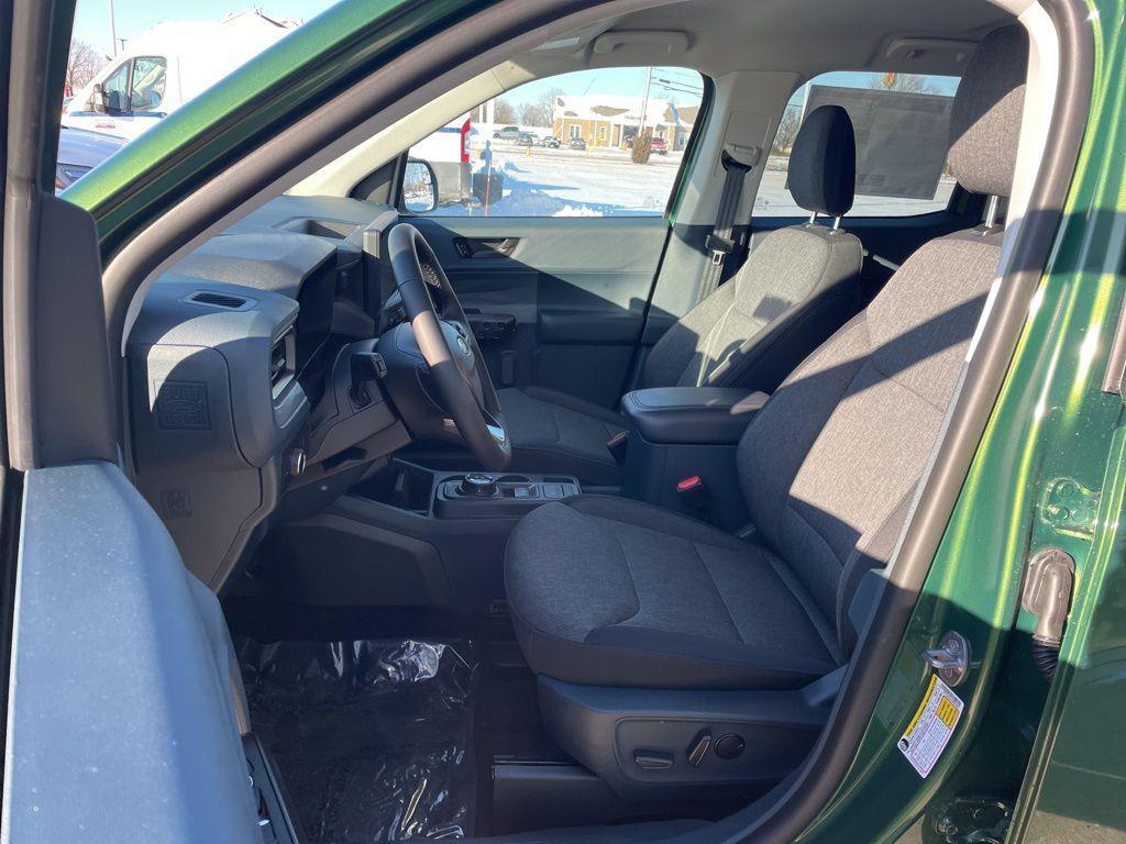 new 2025 Ford Maverick car, priced at $35,334
