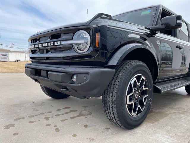 new 2025 Ford Bronco car, priced at $55,642