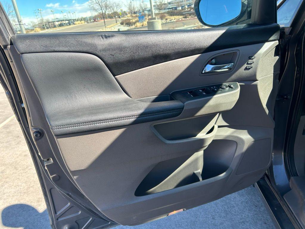 used 2015 Honda Odyssey car, priced at $13,000
