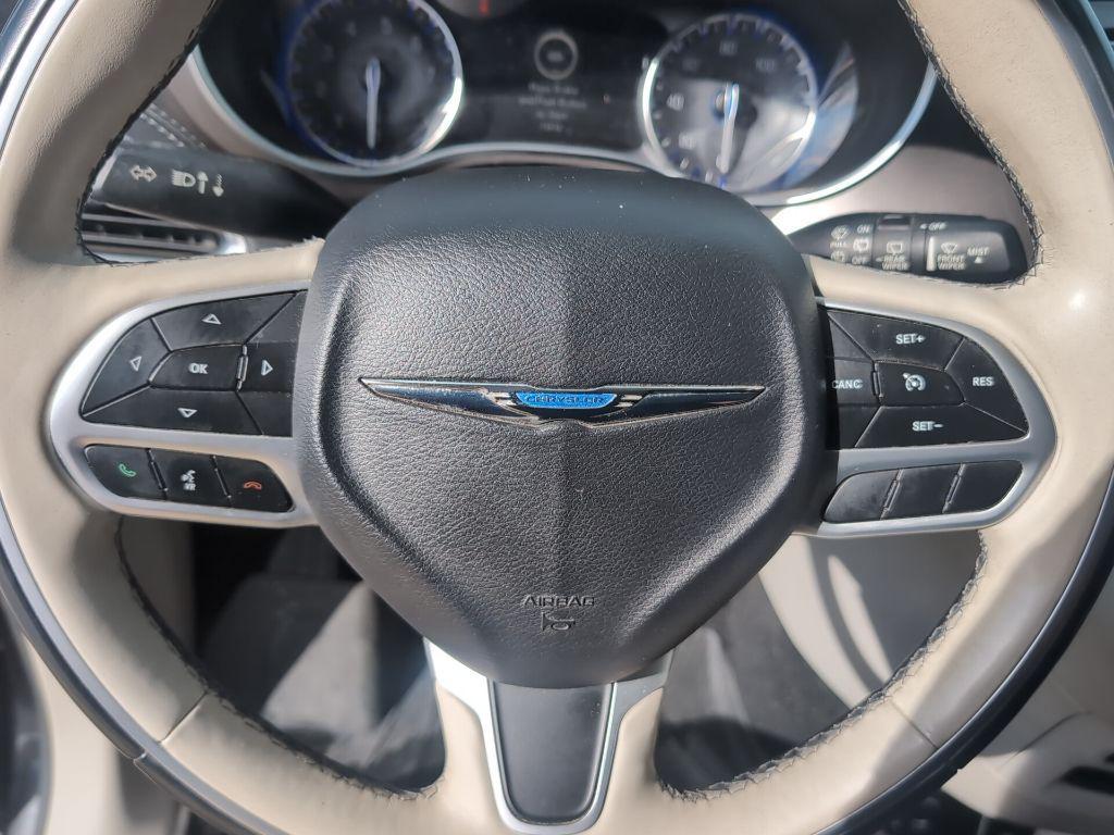 used 2018 Chrysler Pacifica car, priced at $17,500