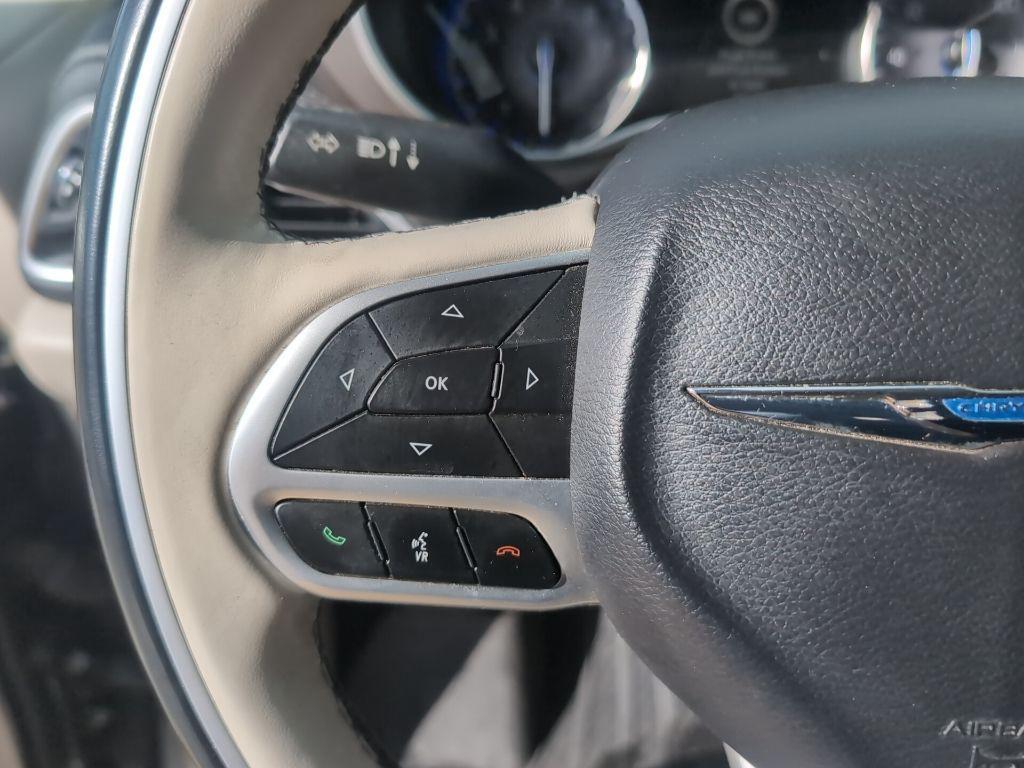 used 2018 Chrysler Pacifica car, priced at $17,500