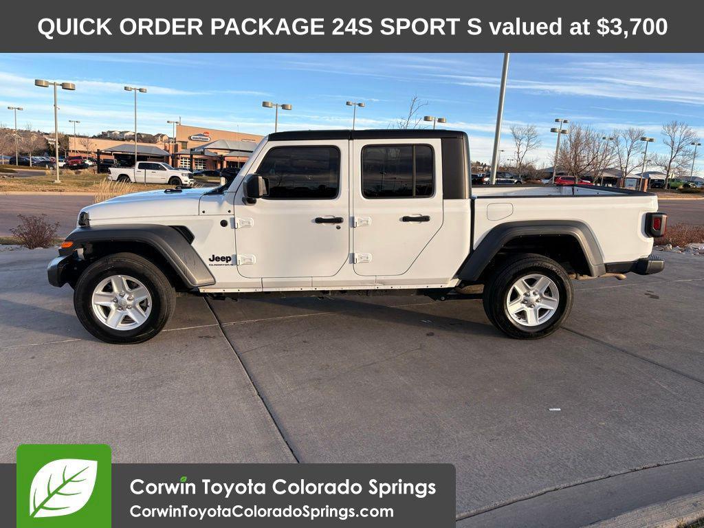 used 2023 Jeep Gladiator car, priced at $25,500
