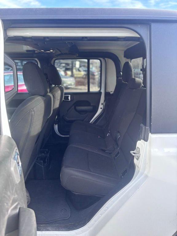 used 2023 Jeep Gladiator car, priced at $25,500