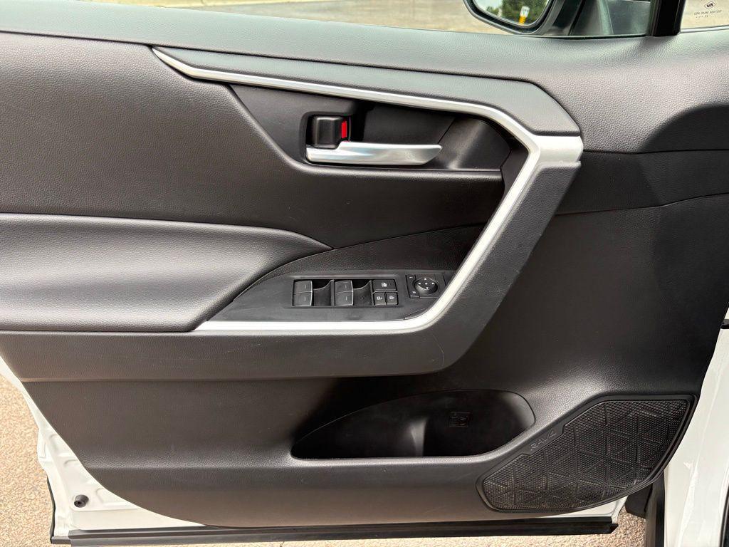 used 2024 Toyota RAV4 Hybrid car, priced at $28,400