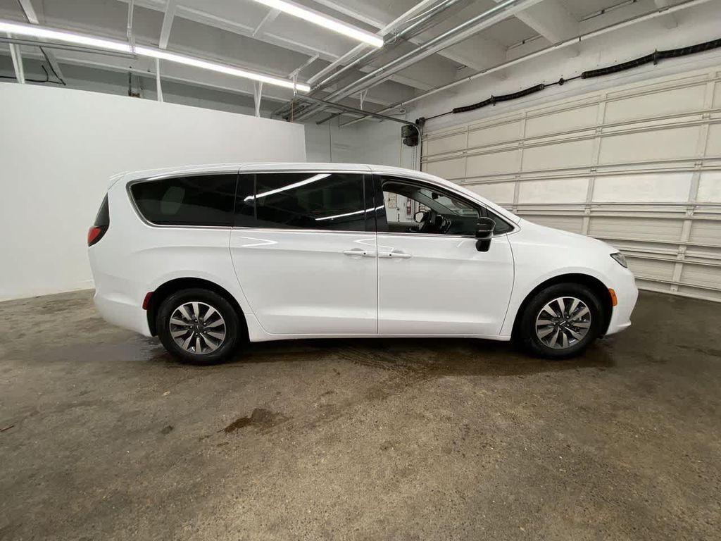 used 2024 Chrysler Pacifica Hybrid car, priced at $25,990