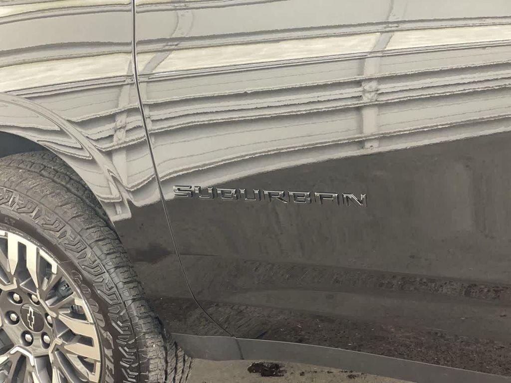 used 2025 Chevrolet Suburban car, priced at $69,990