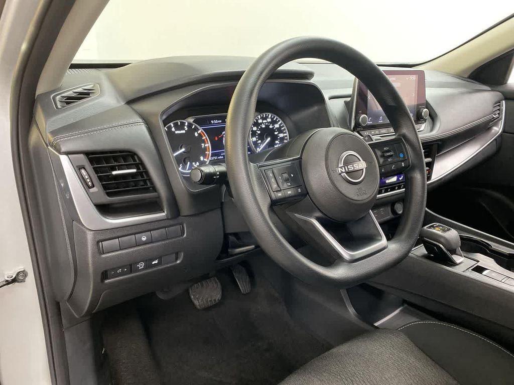 used 2024 Nissan Rogue car, priced at $17,990