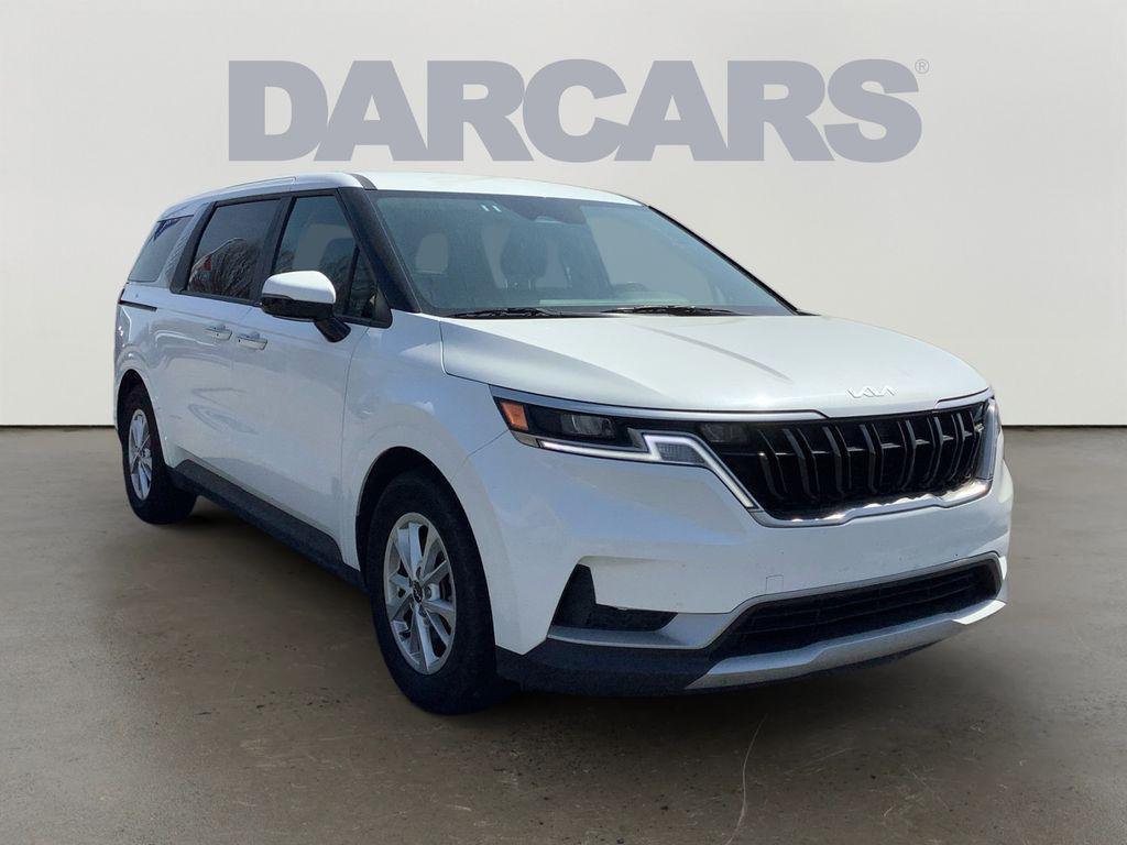 used 2024 Kia Carnival car, priced at $27,440
