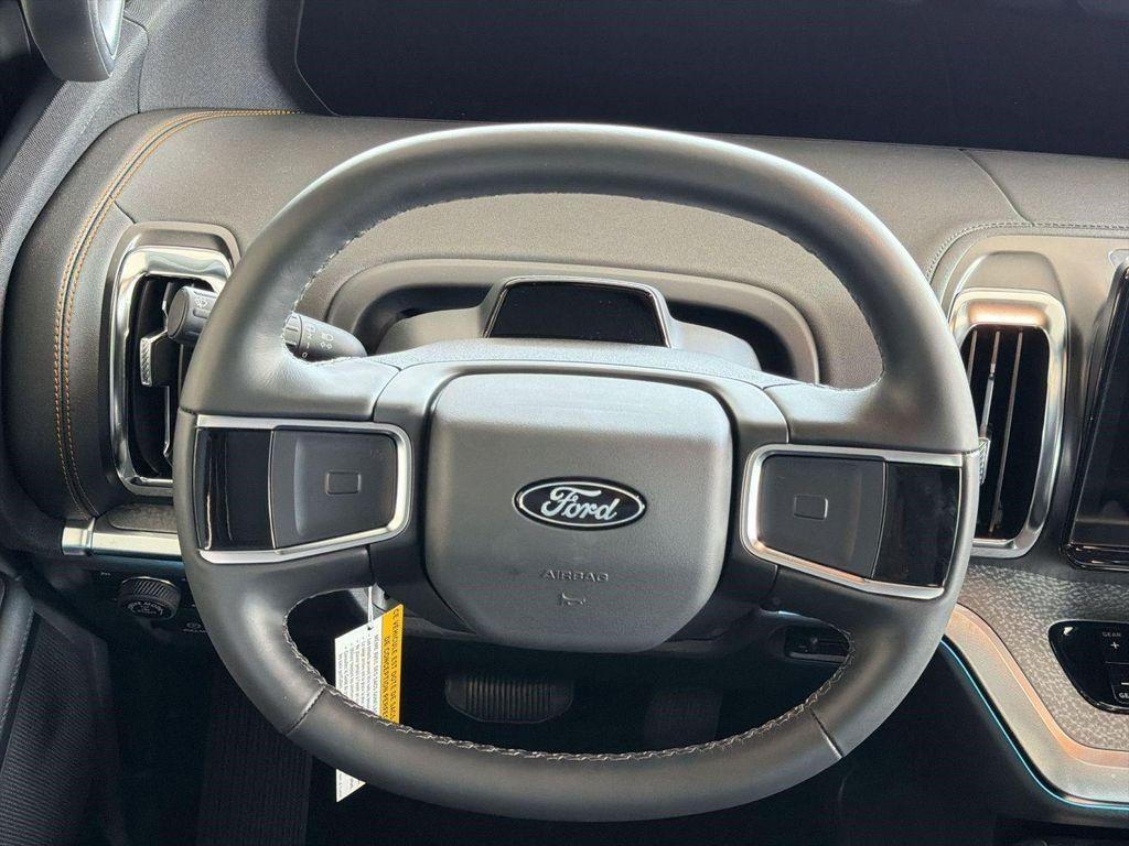 new 2026 Ford Expedition car, priced at $81,820