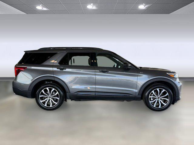 used 2023 Ford Explorer car, priced at $35,498