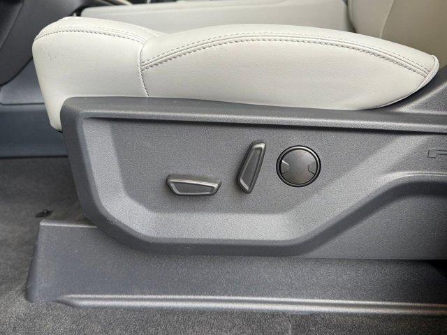 new 2026 Ford Expedition car, priced at $68,521