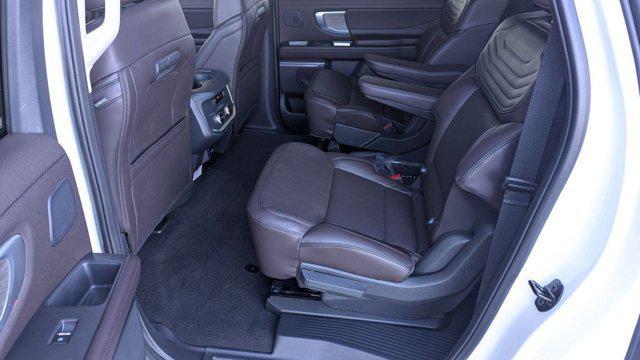 new 2025 Ford Expedition Max car, priced at $87,981