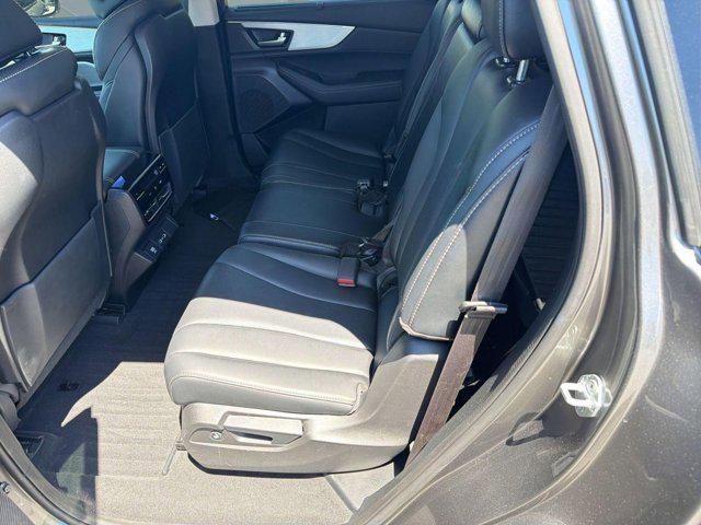 used 2023 Acura MDX car, priced at $38,397
