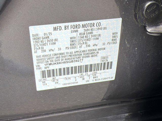 used 2025 Ford Explorer car, priced at $35,496