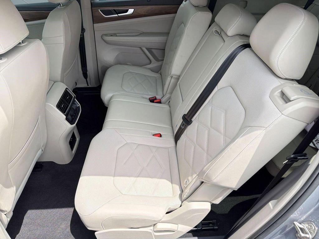 used 2026 Volkswagen Atlas car, priced at $38,397